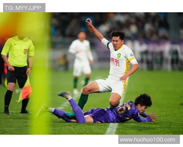 2013年北京国安与天津泰达激战回顾球迷心中的经典对决与精彩瞬间