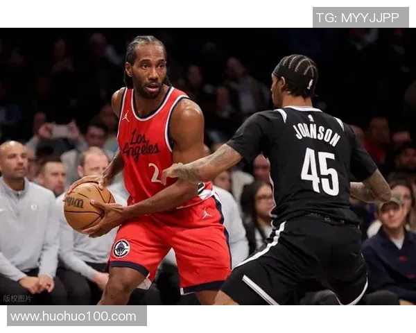 2015年NBA骑士与快船激战回顾球星对决与精彩瞬间全记录